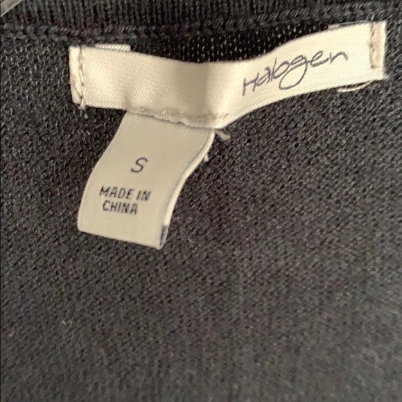 Halogen Ladies Black Top - Picture 2 of 3